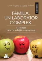 Link către detalii carte „Familia, un laborator complex“.