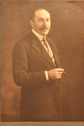 Alexandre Moret.