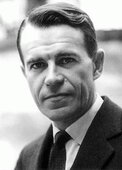 Carlo M. Cipolla.