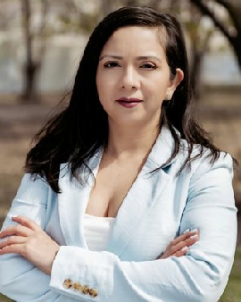 Mayra Diaz.