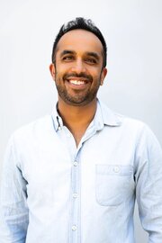 Neil Pasricha.