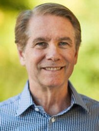 Stephen E. Lucas.